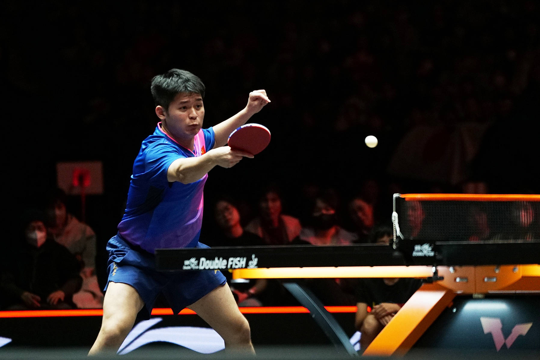 占据一席之 占据一席之