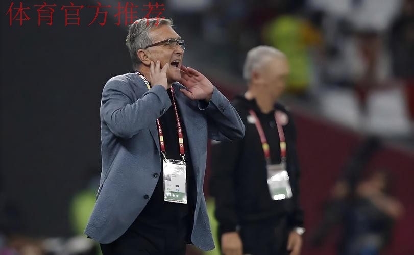 中国足协24日宣布:决定终止与卡马乔合作 中国足协24日宣布:决定终止与卡马乔合作